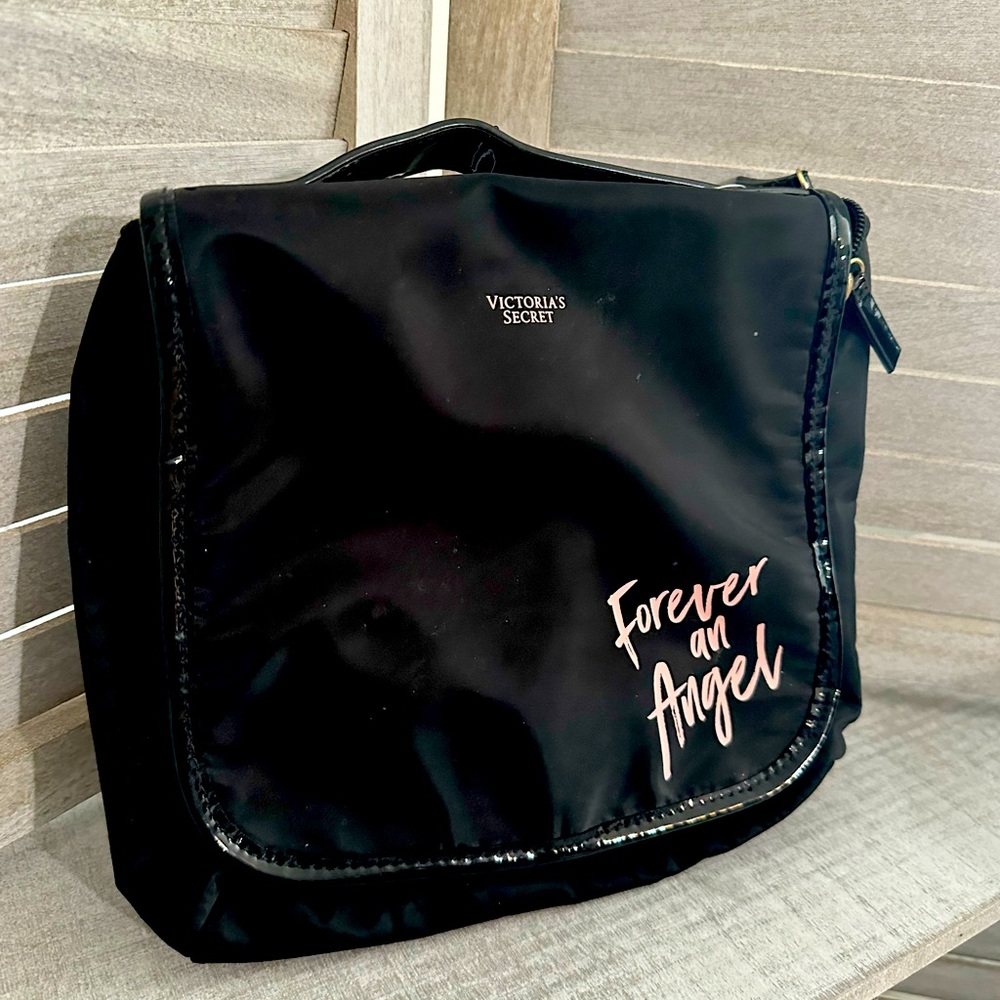 NEW• Victoria’s Secret Forever An Angel Black Expandable MakeUp Bag